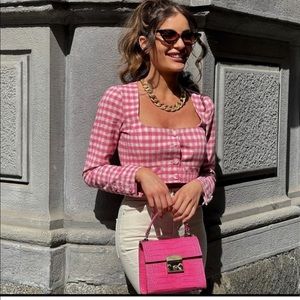 Cute crop jacket Barbie vibes